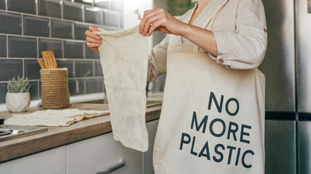 Reduce your personal plastic waste with reusable products
